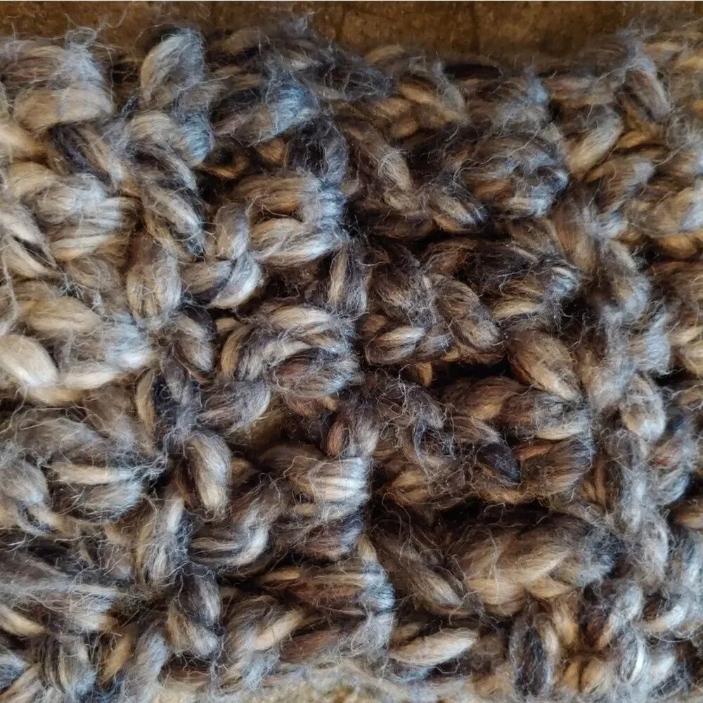 Handmade PolyBlend Two Tone Grey Scarf - Picture 3 of 4